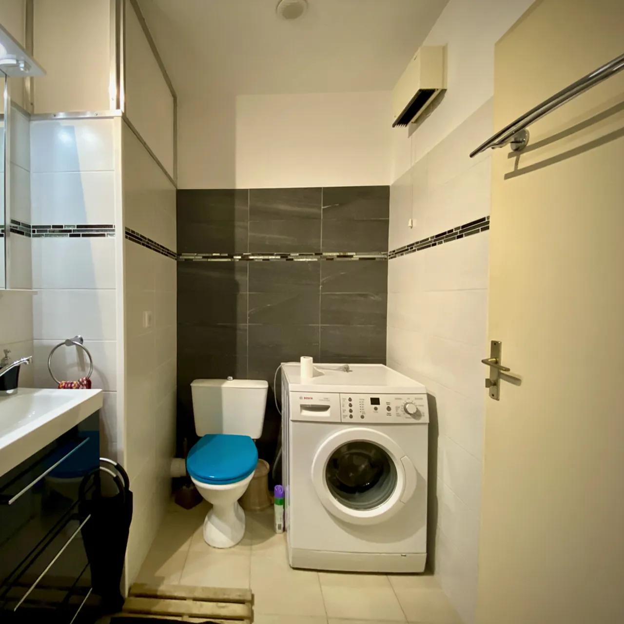 Salle de bain confortable